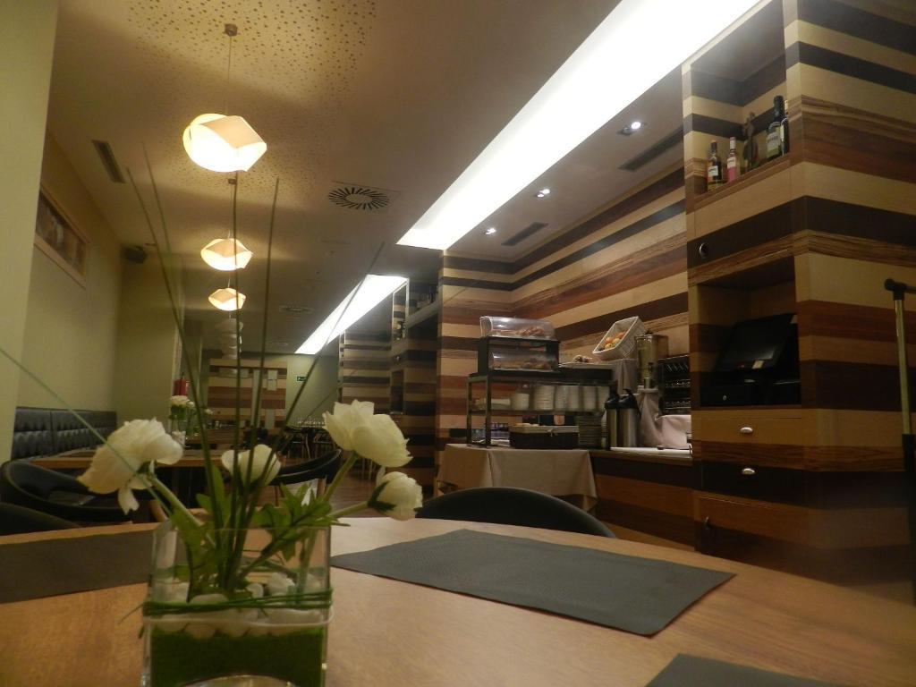 Hotel Rio Hortega Valladolid Eksteriør billede