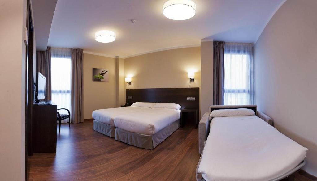 Hotel Rio Hortega Valladolid Værelse billede